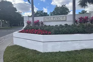215 Lake Pointe Dr, Oakland Park, FL 33309 - Photo 10