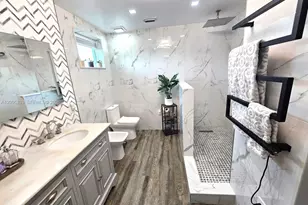 15429 SW 92nd St, Miami, FL 33196 - Photo 2
