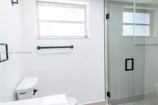 1750 NE 191st St, Miami, FL 33179 - Photo 22