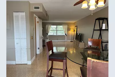 1100 SE 4th Ave #32, Deerfield Beach, FL 33441 - Photo 12