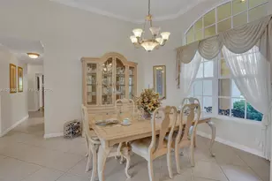 3911 SW 186th Ave, Miramar, FL 33029 - Photo 10