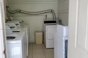 1185 Marseille Dr, Miami Beach, FL 33141 - Photo 16