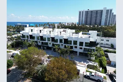 3222 NE 7th St #1, Pompano Beach, FL 33062 - Photo 1