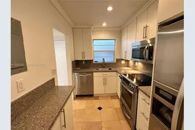 1250 Lincoln Rd #406, Miami Beach, FL 33139 - Photo 16