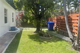 554 NE 74th St, Miami, FL 33138 - Photo 24