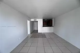 496 NW 165th St Rd, Miami, FL 33169 - Photo 4