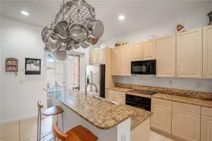 623 SW 146th Terrace, Pembroke Pines, FL 33027 - Photo 12