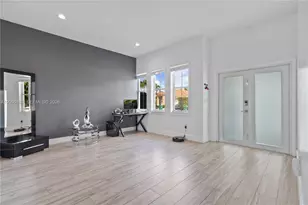8218 SW 163rd Pl, Miami, FL 33193 - Photo 2