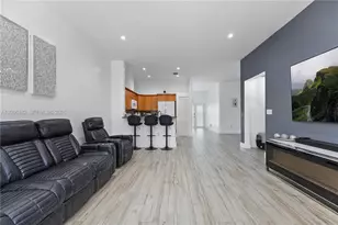 8218 SW 163rd Pl, Miami, FL 33193 - Photo 6