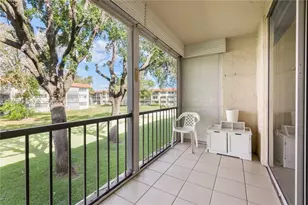 711 S Hollybrook Dr, Pembroke Pines, FL 33025 - Photo 10