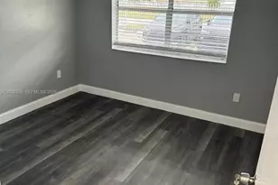 301 NW 177th St, Miami Gardens, FL 33169 - Photo 4