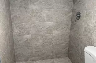 301 NW 177th St, Miami Gardens, FL 33169 - Photo 12