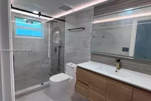 8761 SW 137th Ave, Miami, FL 33183 - Photo 30