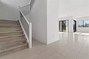 2391 SW 123rd Ter, Davie, FL 33325 - Photo 4