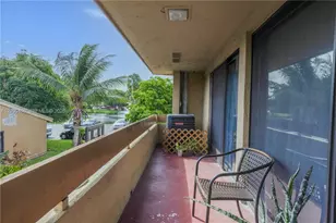 8390 N Missionwood Cir, Miramar, FL 33025 - Photo 16