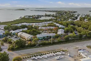98282 Windward Ave, Key Largo, FL 33037 - Photo 2