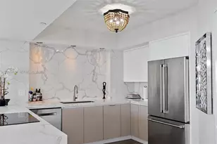 10 Venetian Way, Miami Beach, FL 33139 - Photo 10