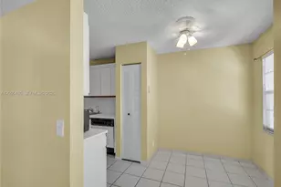 12701 SW 13th St, Pembroke Pines, FL 33027 - Photo 6