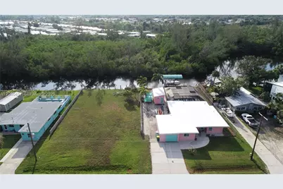 232 Darst Ave, Punta Gorda, FL 33950 - Photo 1