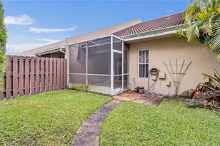 9743 Malvern Dr, Tamarac, FL 33321 - Photo 20