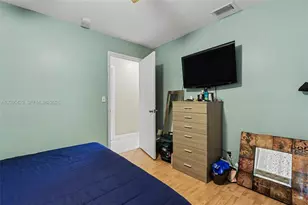 2439 NW 95th Ave, Coral Springs, FL 33065 - Photo 12