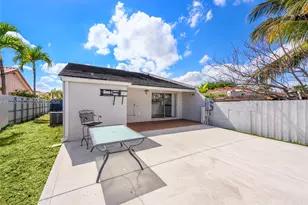 31 NW 108th Ct, Miami, FL 33172 - Photo 12