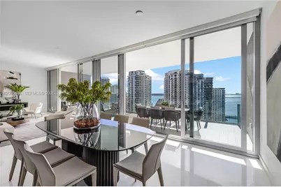300 Biscayne Blvd Way #2802, Miami, FL 33131 - Photo 2