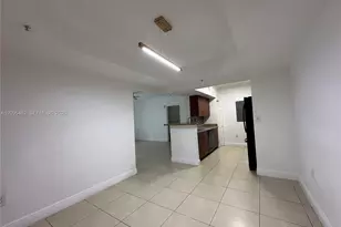 215 SW 117th Terrace, Pembroke Pines, FL 33025 - Photo 6