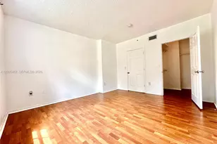 215 SW 117th Terrace, Pembroke Pines, FL 33025 - Photo 18