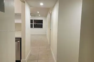4800 NW 35th St, Lauderdale Lakes, FL 33319 - Photo 2