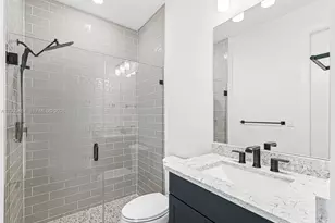 4569 N Silverwood Ln, Oakland Park, FL 33309 - Photo 44