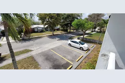 1719 Wiley St #2, Hollywood, FL 33020 - Photo 24