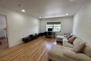1520 McKinley St, Hollywood, FL 33020 - Photo 4