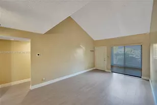 11154 NW 37th St, Sunrise, FL 33351 - Photo 2