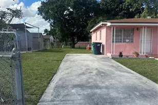 3501 NW 171 Terrace, Miami Gardens, FL 33056 - Photo 2