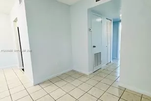 [Address not provided], North Miami, FL 33181 - Photo 16
