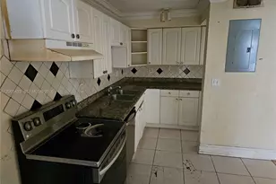 1419 NW 80th Ave, Margate, FL 33063 - Photo 6