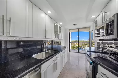 3610 Yacht Club Dr #1016, Aventura, FL 33180 - Photo 22