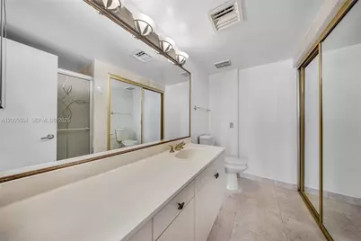 3610 Yacht Club Dr #1016, Aventura, FL 33180 - Photo 14