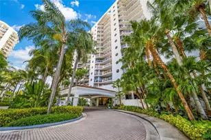 3610 Yacht Club Dr, Aventura, FL 33180 - Photo 44