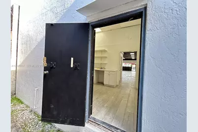 2199 NW 20th St #1, Miami, FL 33142 - Photo 38