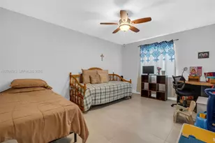 862 W 79th St, Hialeah, FL 33014 - Photo 22