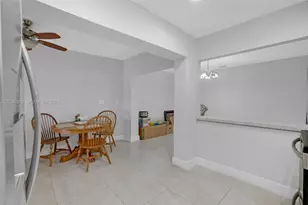 862 W 79th St, Hialeah, FL 33014 - Photo 10