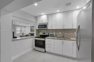 862 W 79th St, Hialeah, FL 33014 - Photo 14
