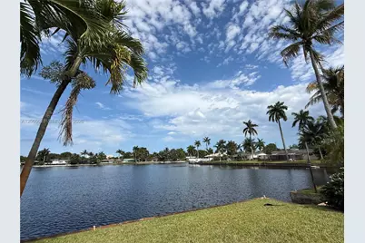 4800 NE 13th Ter, Oakland Park, FL 33334 - Photo 6
