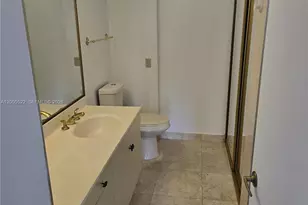 3610 Yacht Club Dr, Aventura, FL 33180 - Photo 8