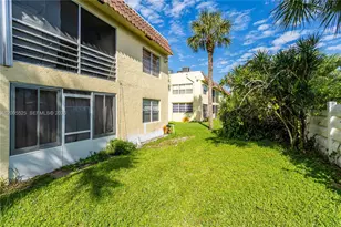 3777 NW 78th Ave, Davie, FL 33024 - Photo 20