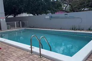 6725 Harding Ave, Miami Beach, FL 33141 - Photo 22