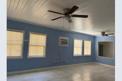 2835 SW 37th Ct #1, Miami, FL 33134 - Photo 2