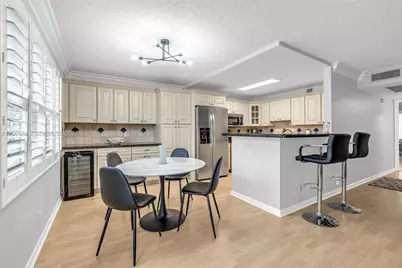 1038 Lyndhurst J #1038, Deerfield Beach, FL 33442 - Photo 10